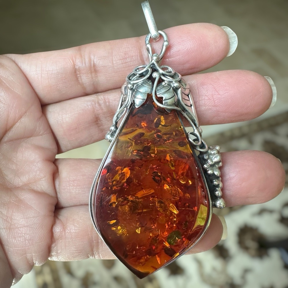Vintage Artisan‎ Pendant 3.25 Inch Baltic Amber Grape Vine 925 Sterling 24.5g